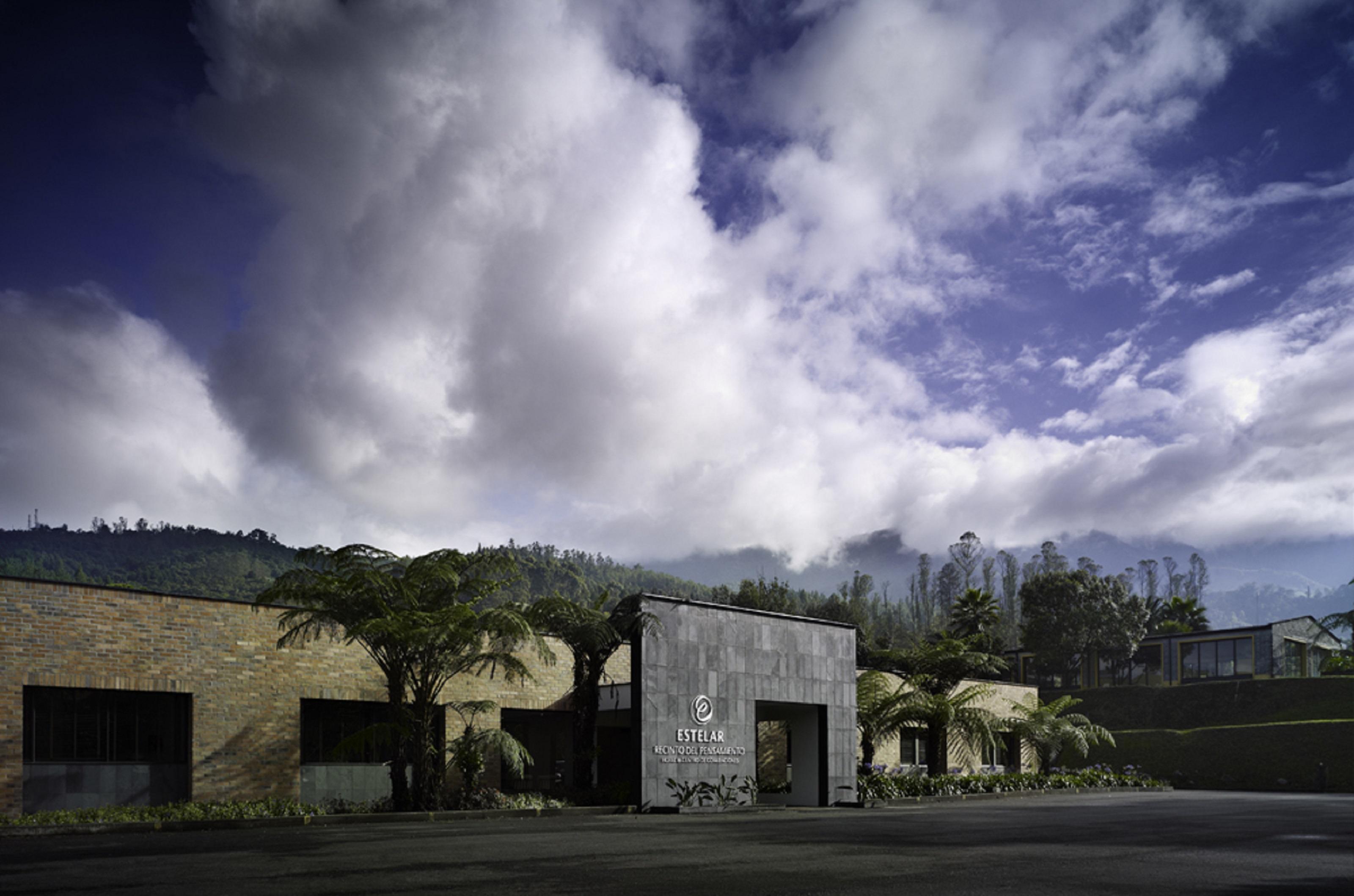 Estelar Recinto Del Pensamiento Hotel Y Centro De Convenciones Manizales Exterior photo